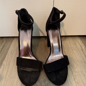 Source Unknown Black Women's Heels